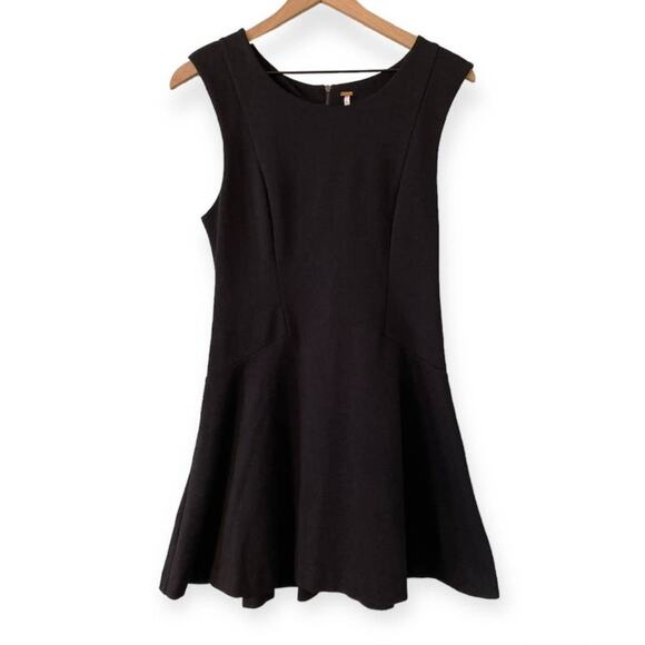 Free People Black Fit and Flare Sleeveless Mini Dress Size Medium - Picture 1 of 9